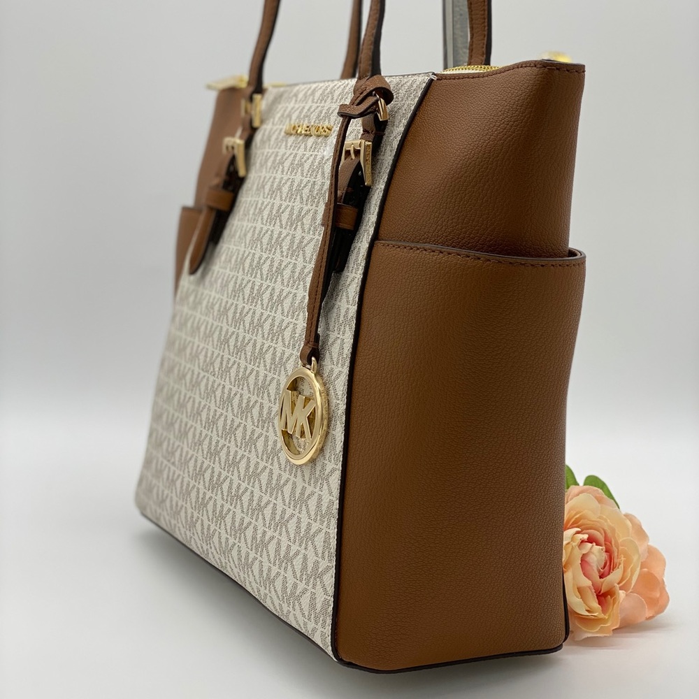 MICHAEL KORS CHARLOTTE LARGE TOP ZIP TOTE VANILLA - Picture 6 of 16